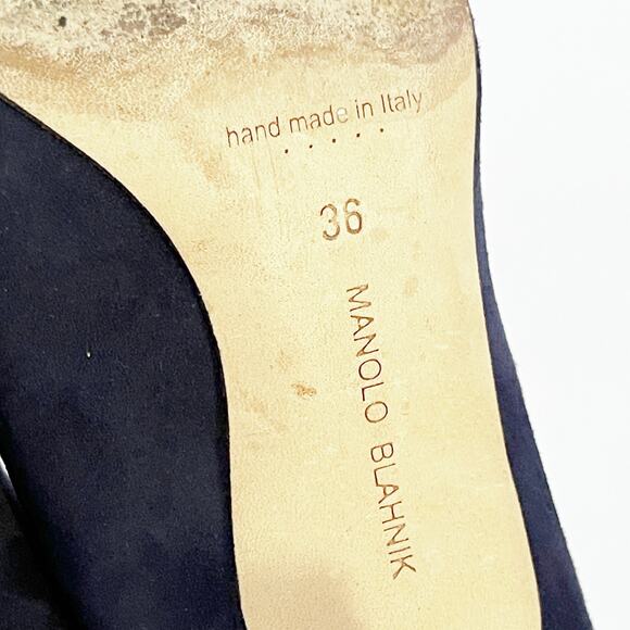 Manolo Blahnik Maysale Navy Blue Suede Buckle Pointed Toe Kitten Heels IT 36 - Picture 10 of 11